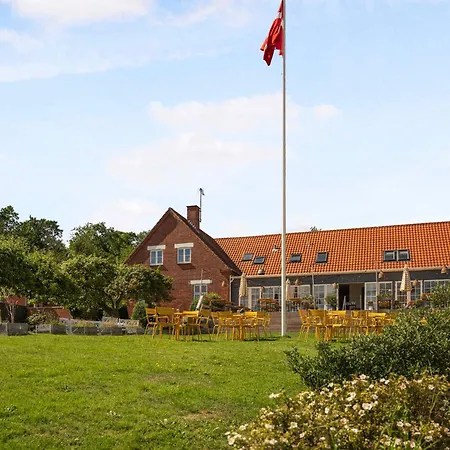 아파트 At Arsdale Solgaarden 6 스바네케