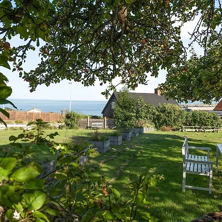 아파트 At Arsdale Solgaarden 6 스바네케